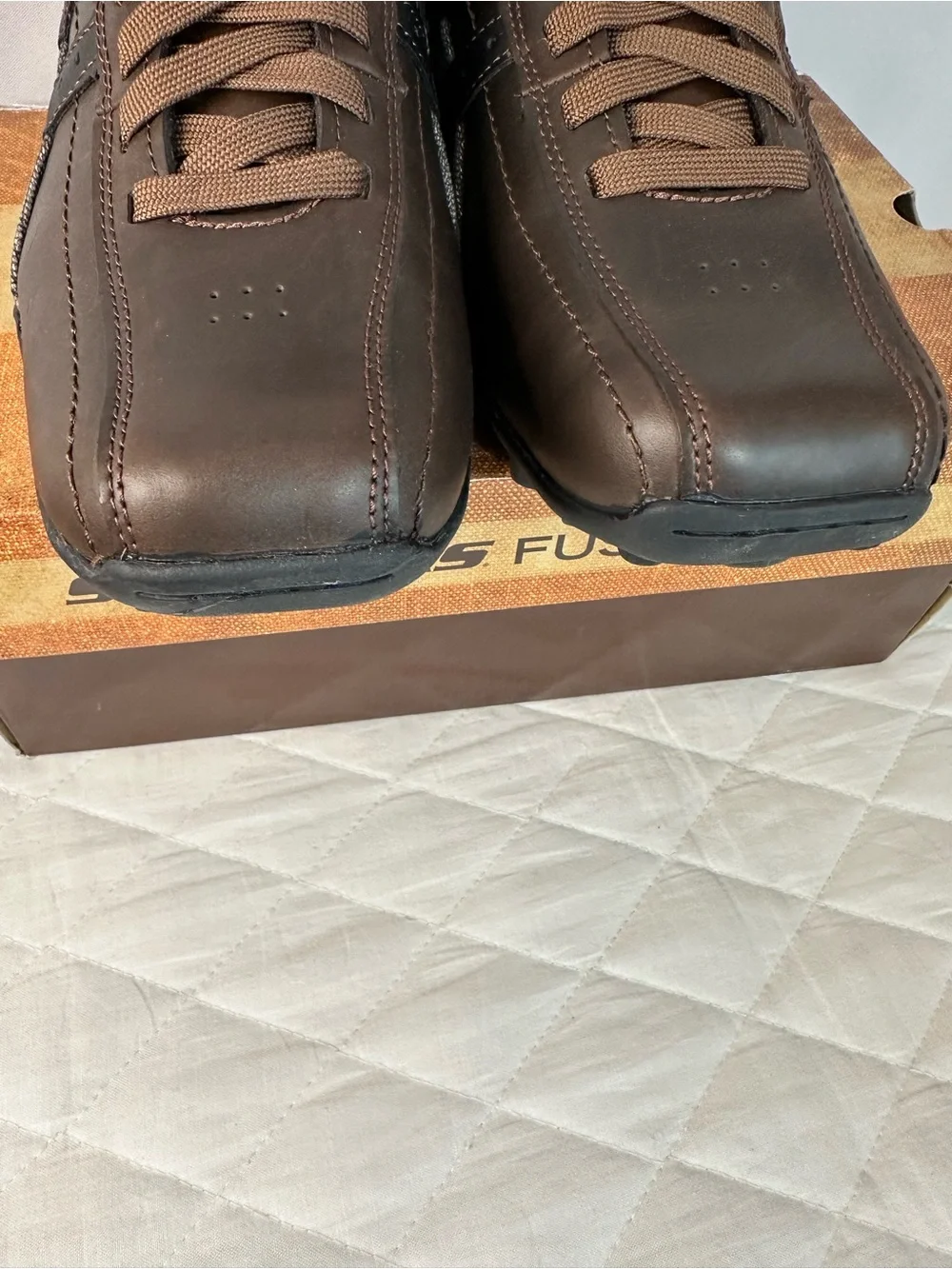 Skechers Mens Size 8.5  Relaxed Step Brown Leather Casual Lace-Up Shoes New